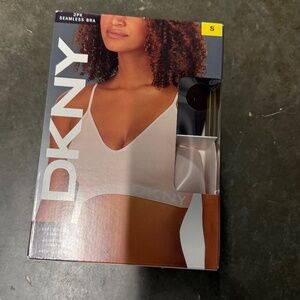 DKNY 2-Pack Seamless Bra